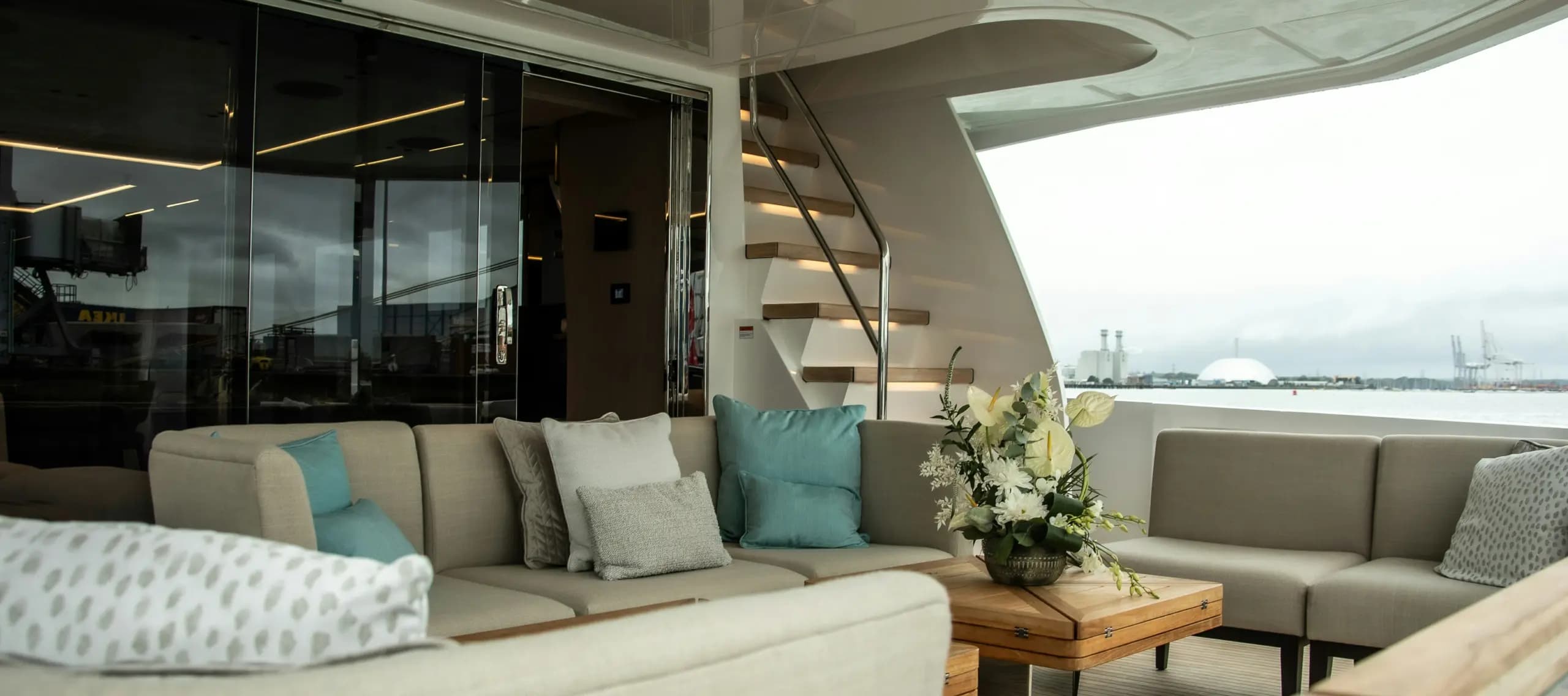 Superyacht & Oceanlife – Life Beyond the Ordinary